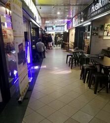 Sim Lim Square (D7), Shop House #616949101